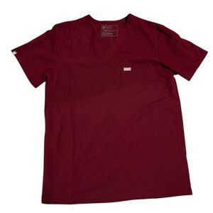 Figs men’s maroon scrub top